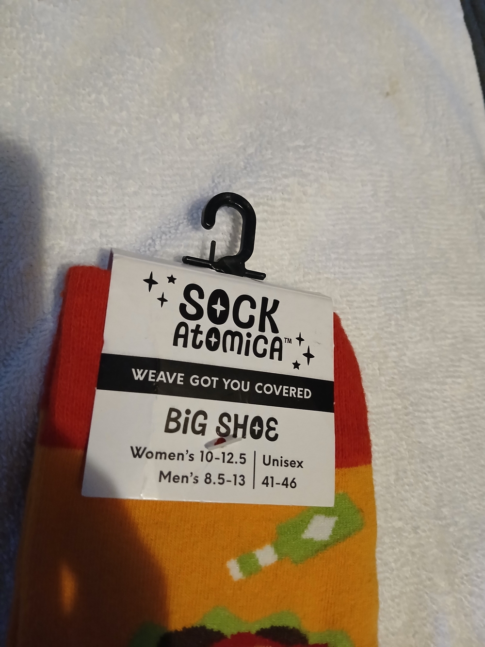 Men’s Crew Socks in Orange and Red - Sock Atomica UNISEX 10-13